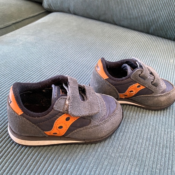 Saucony Jazz baby size 5M: blue and orange - Picture 2 of 5